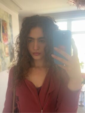 Meet your Posher, Violet